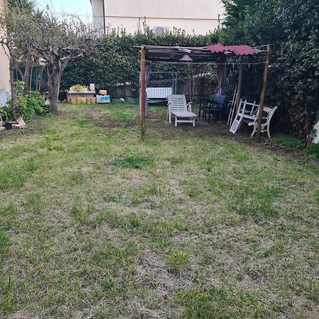 Apartamento Accogliente Trilocale Al Mare Porto San Giorgio Exterior foto